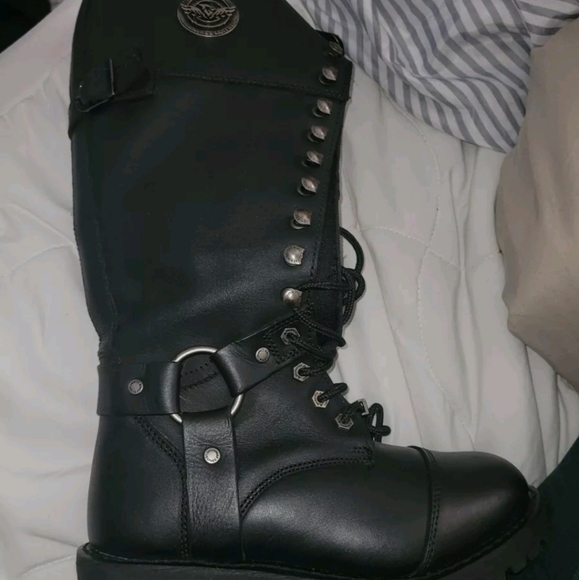 women's Milwaukee leather boots size 7 - Picture 1 of 4